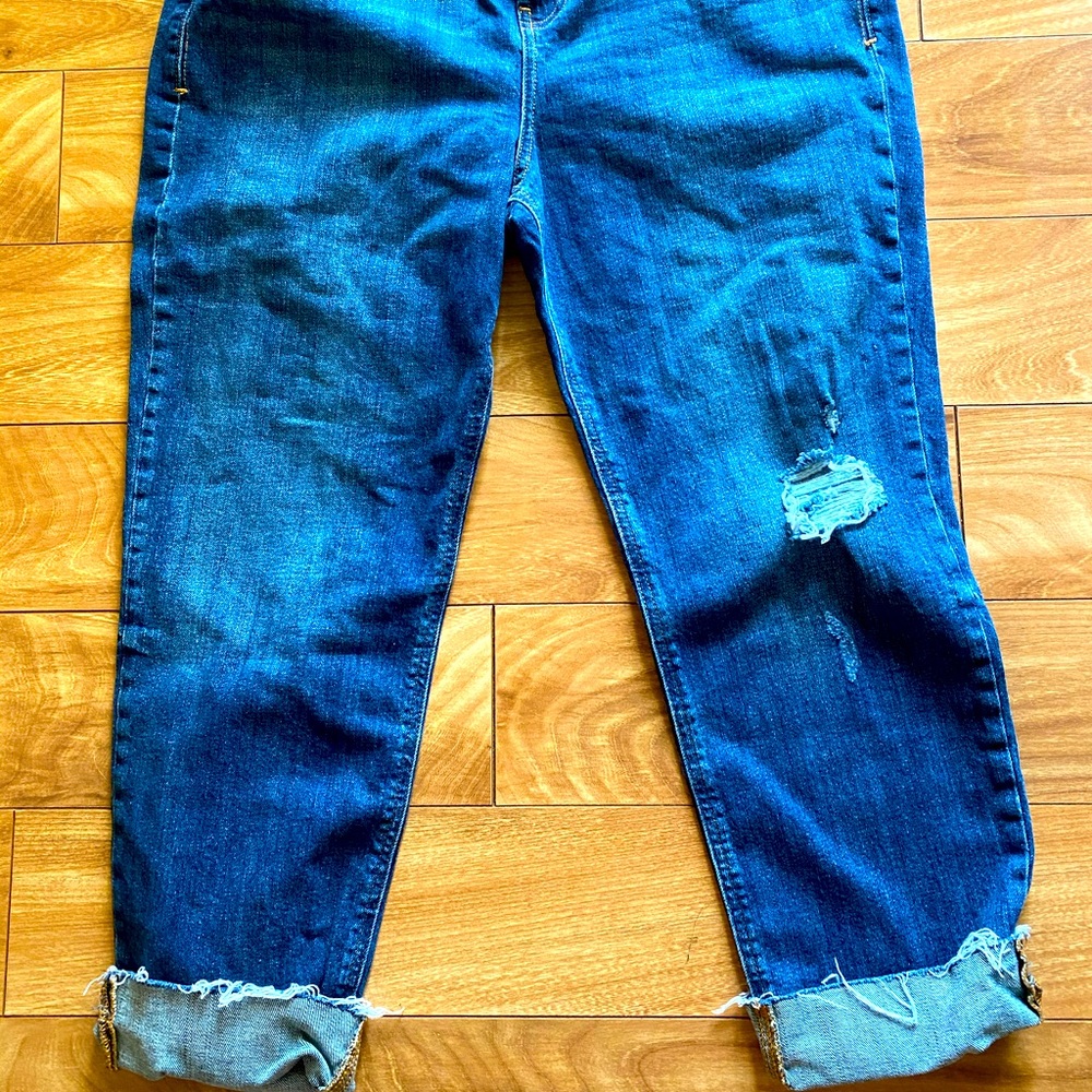Old Navy Distressed Boyfriend Jeans size 12